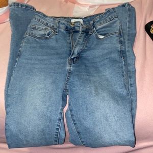 Forget 21 skinny jeans stretchy